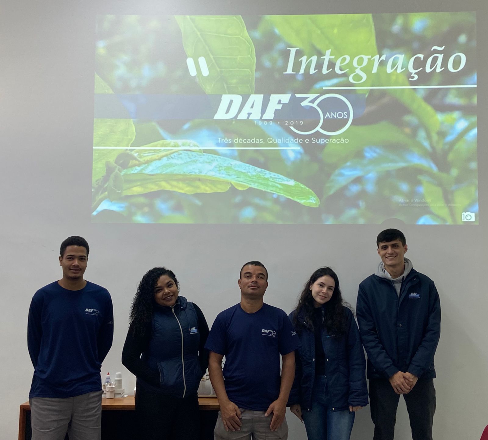 Isa na Daff Optical — integração da equipe